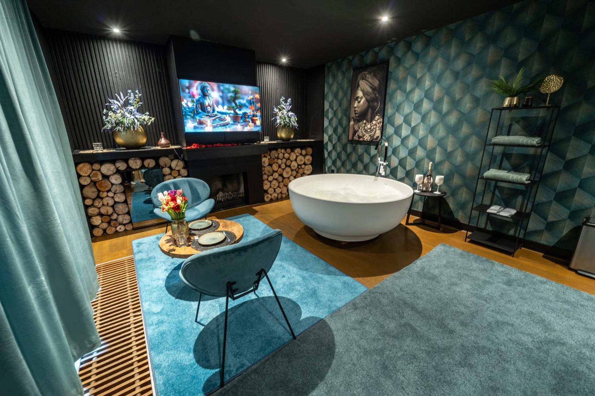 فيلا De Luxe Bed &Wellness دين بوس المظهر الخارجي الصورة